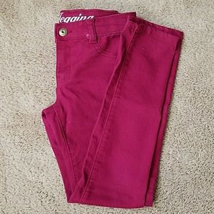 Girls burgundy jeggings